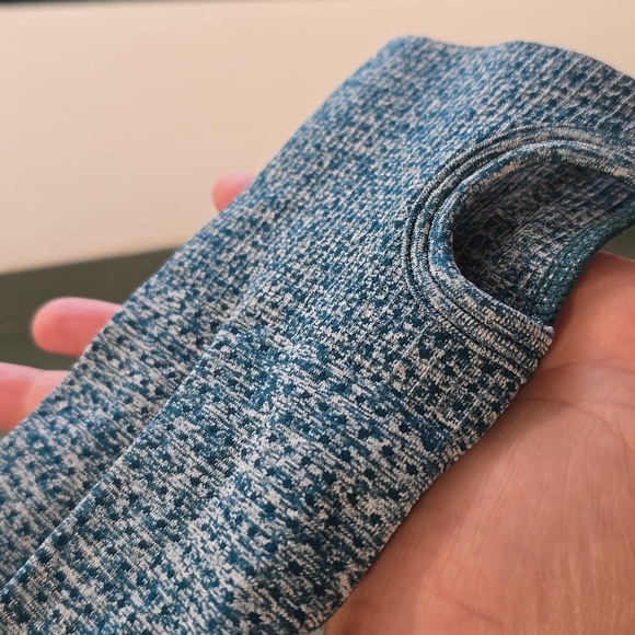 Gymshark Vital Seamless Longsleeve Crop Sz. M - Picture 6 of 6